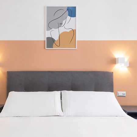 Quarzo. Modern Rooms Каляри Екстериор снимка