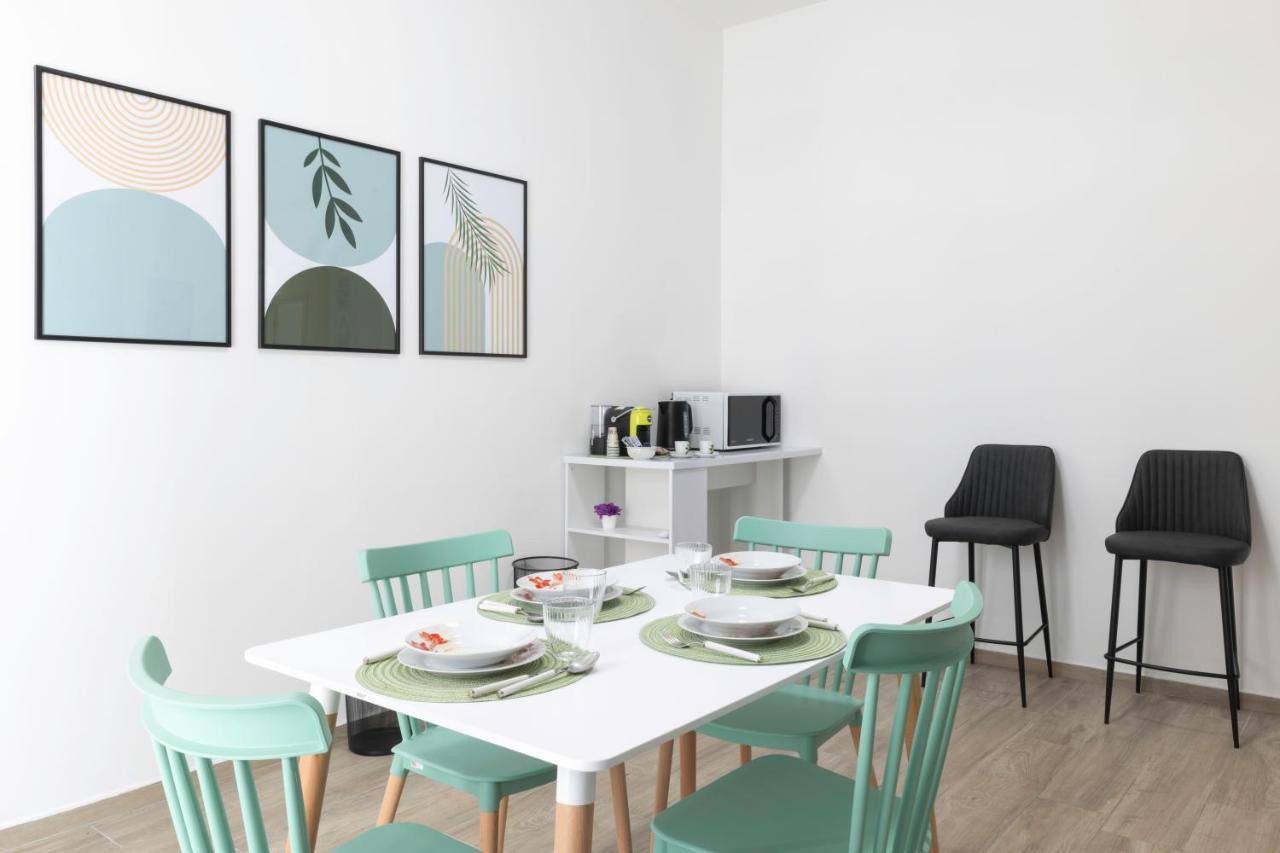 Quarzo. Modern Rooms Каляри Екстериор снимка