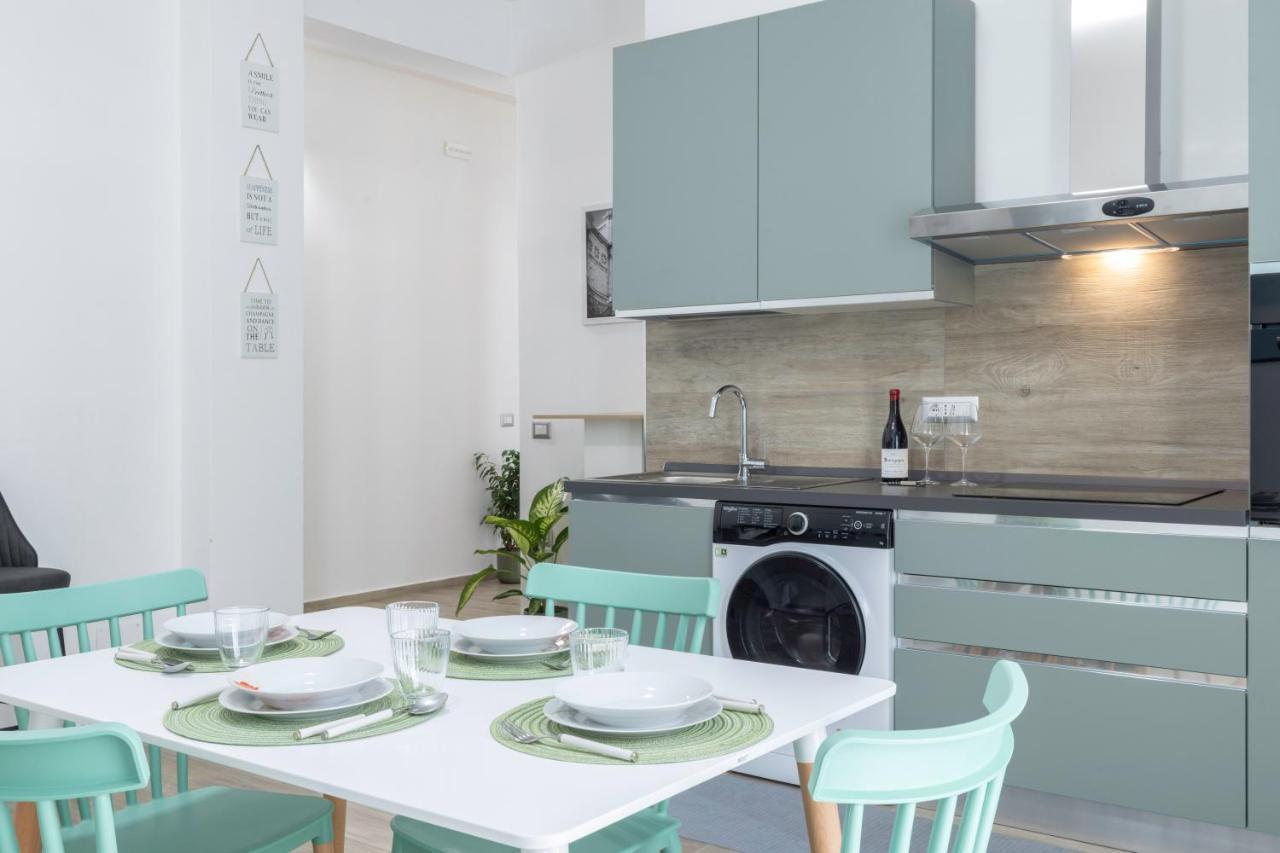 Quarzo. Modern Rooms Каляри Екстериор снимка