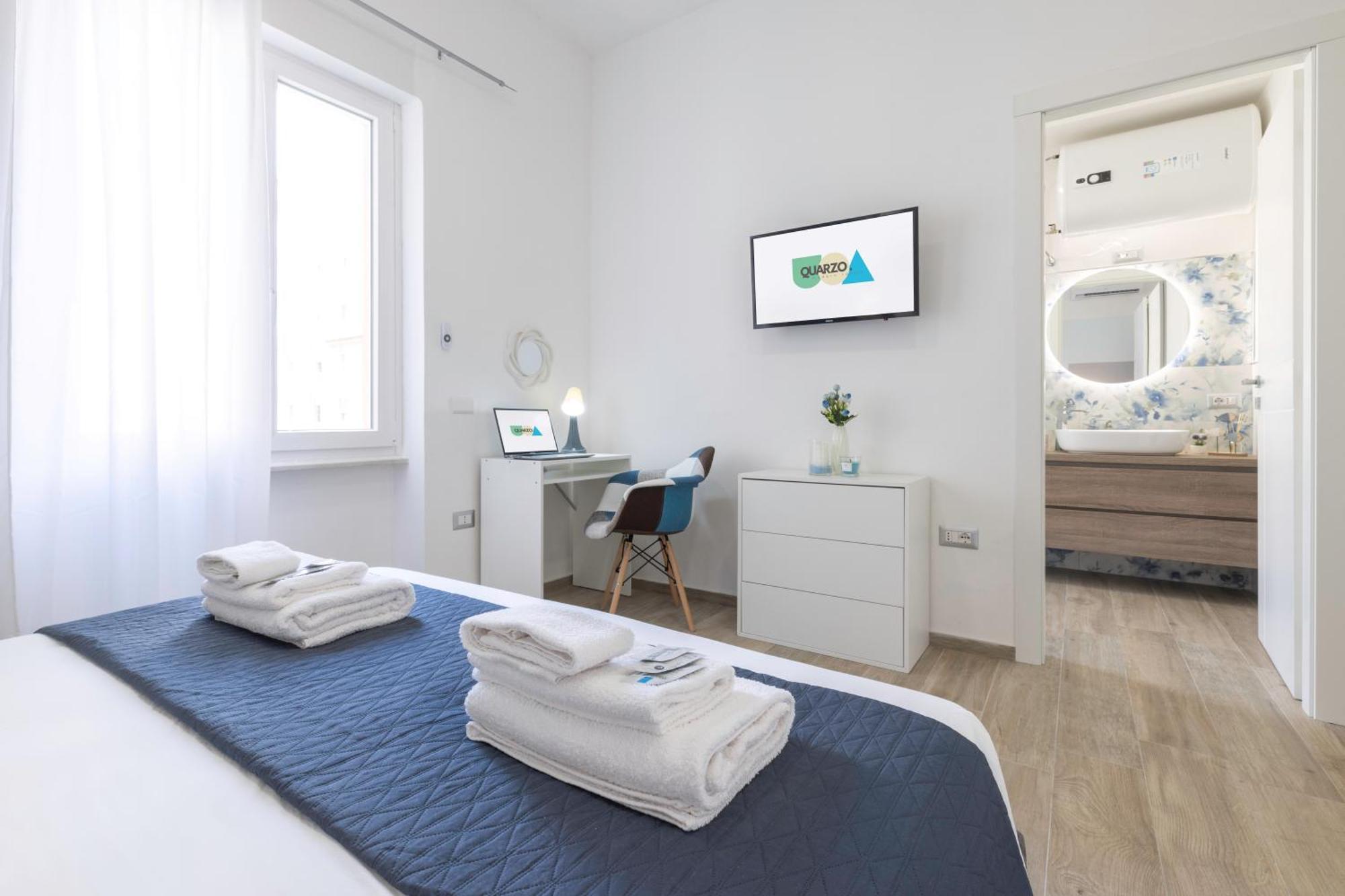 Quarzo. Modern Rooms Каляри Екстериор снимка