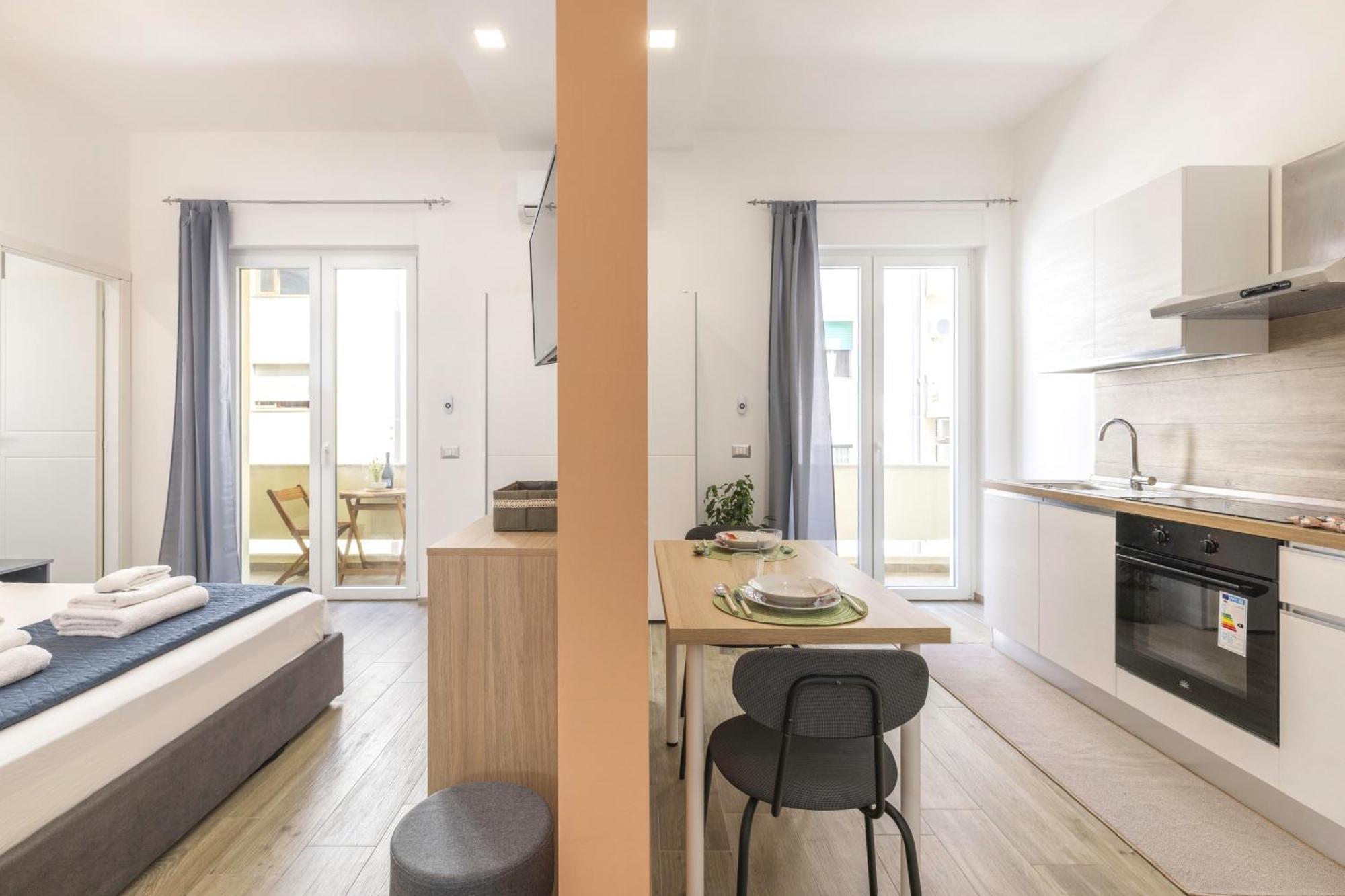 Quarzo. Modern Rooms Каляри Екстериор снимка
