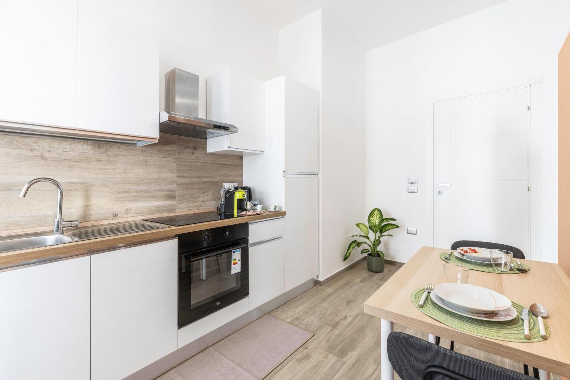 Quarzo. Modern Rooms Каляри Екстериор снимка